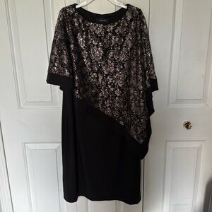 R&M Richards Sz 14 stretchy black dress with sequin trim cape overlay‎ GUC W60